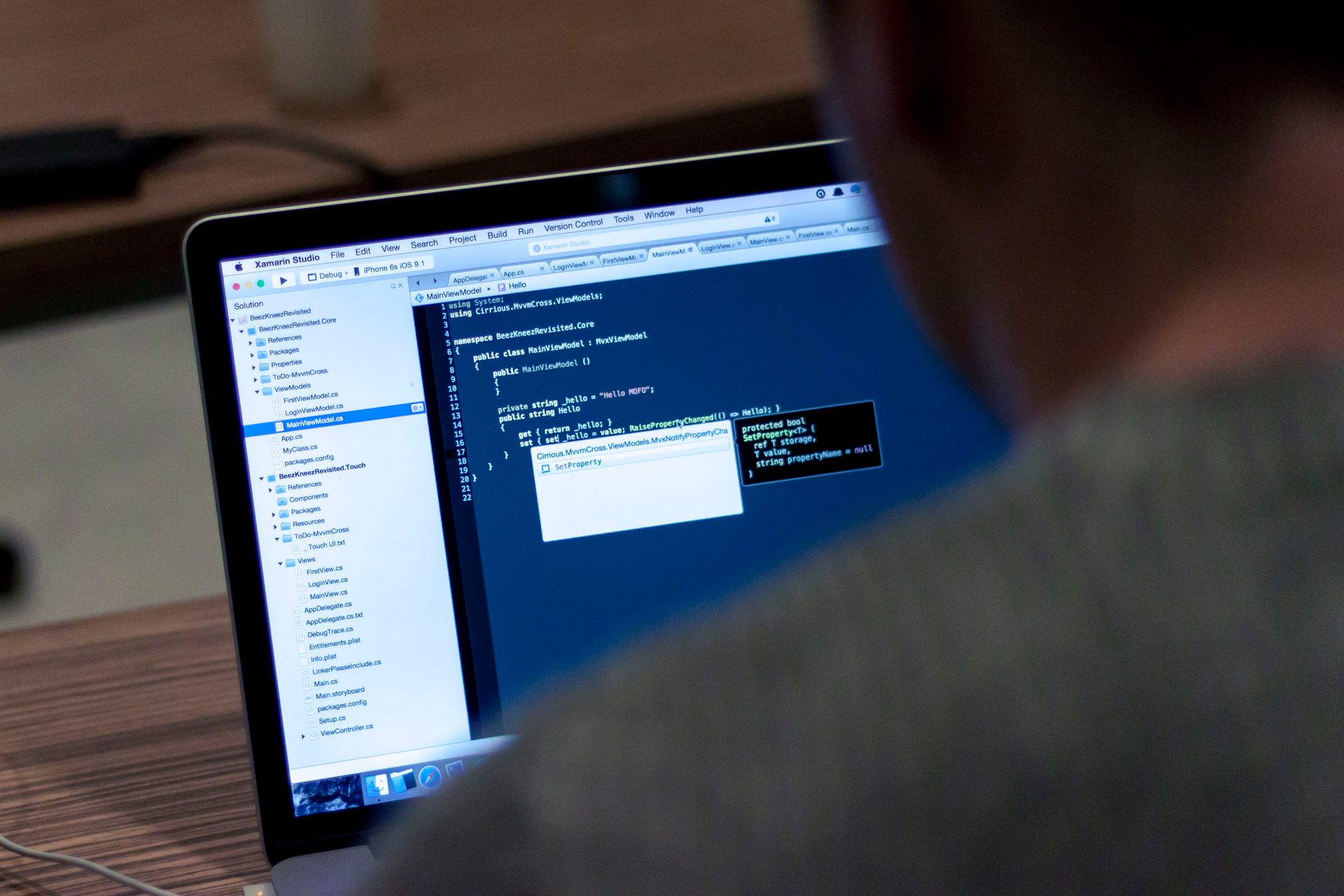 GigaChat проверяет ваш код: как SberDevices собрали AI-ревьюера для GitLab без внешних сервисов